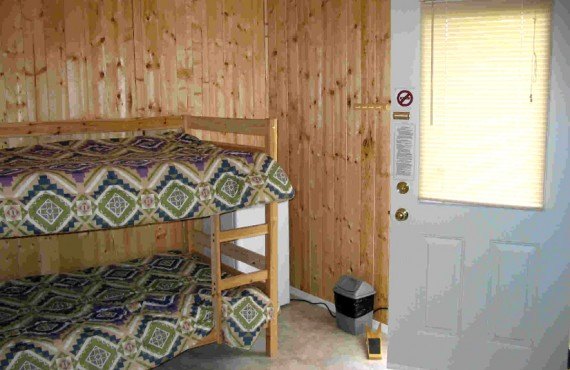 Chalet Hat Creek Ranch - Chambre lits superposés Chalet Hat Creek Ranch - Chambre lits superposés